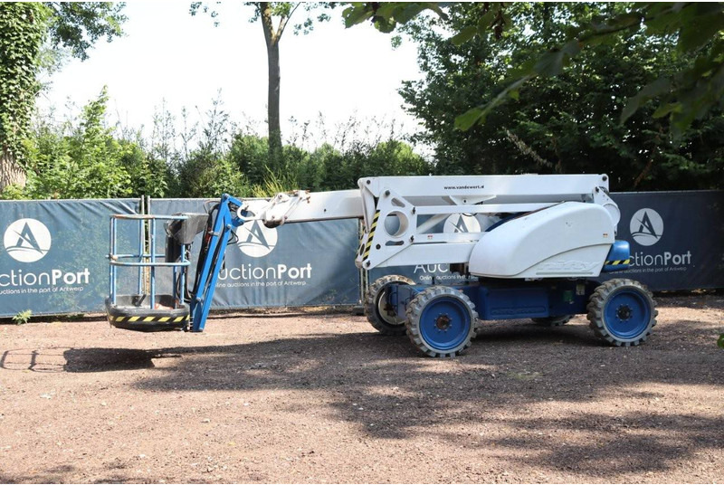 Niftylift HR21D 4x4 - Nacelle articulée: photos 1 Niftylift HR21D 4x4 - Nacelle articulée: photos 1