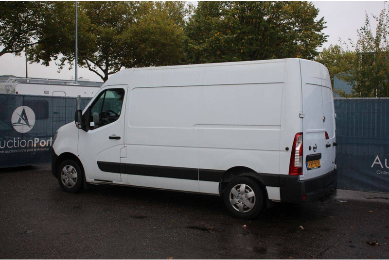 Nissan NV400 - Fourgon utilitaire: photos 3 Nissan NV400 - Fourgon utilitaire: photos 3