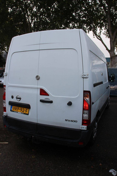 Nissan NV400 - Fourgon utilitaire: photos 5 Nissan NV400 - Fourgon utilitaire: photos 5