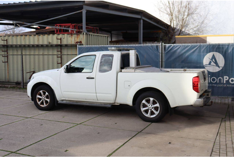 Nissan Navara NISSAN NAVARA - Voiture: photos 3 Nissan Navara NISSAN NAVARA - Voiture: photos 3