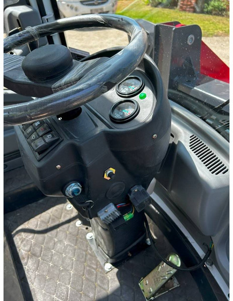 Chargeuse sur pneus neuf Onbekend HT920: photos 17