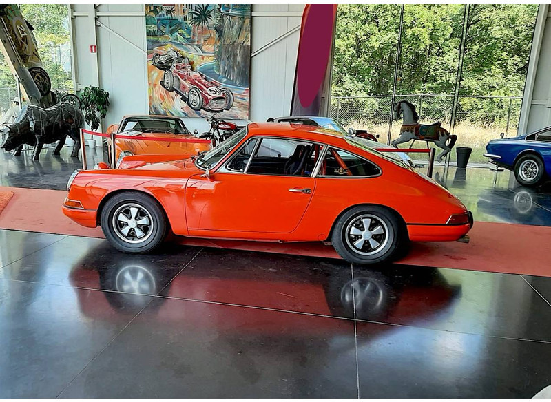 Porsche 911 T - Berline: photos 2 Porsche 911 T - Berline: photos 2