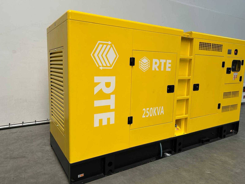 RTE 7155 - Groupe électrogène: photos 2 RTE 7155 - Groupe électrogène: photos 2
