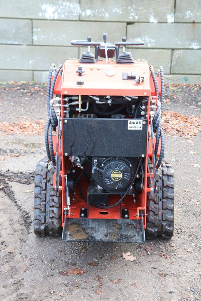 RY T360 - Chargeuse sur chenilles: photos 5 RY T360 - Chargeuse sur chenilles: photos 5