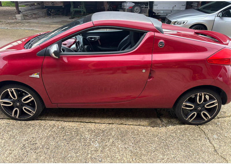 Renault Wind TCe - Berline: photos 2 Renault Wind TCe - Berline: photos 2