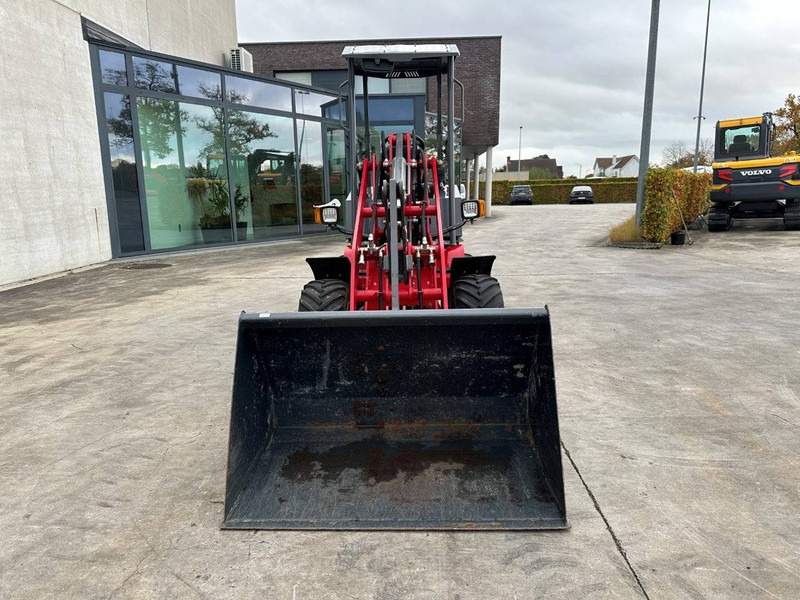 Schmidt 707E - Chargeuse sur pneus: photos 2 Schmidt 707E - Chargeuse sur pneus: photos 2