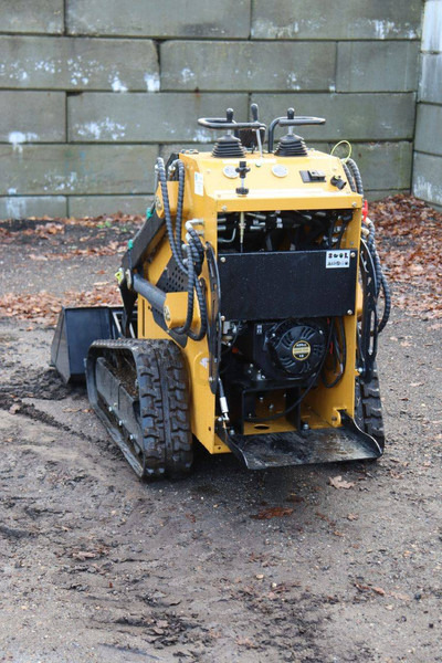 T360 - Chargeuse sur chenilles: photos 4 T360 - Chargeuse sur chenilles: photos 4