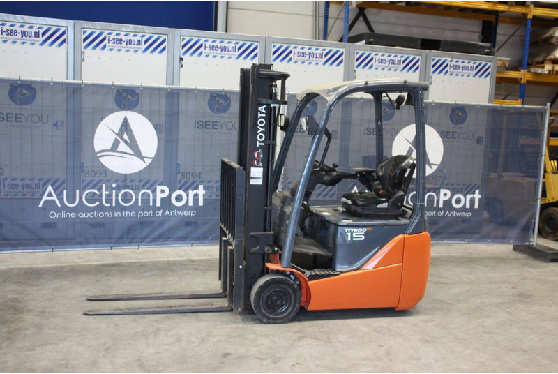 Toyota 8FBE15T - Chariot élévateur électrique: photos 1 Toyota 8FBE15T - Chariot élévateur électrique: photos 1