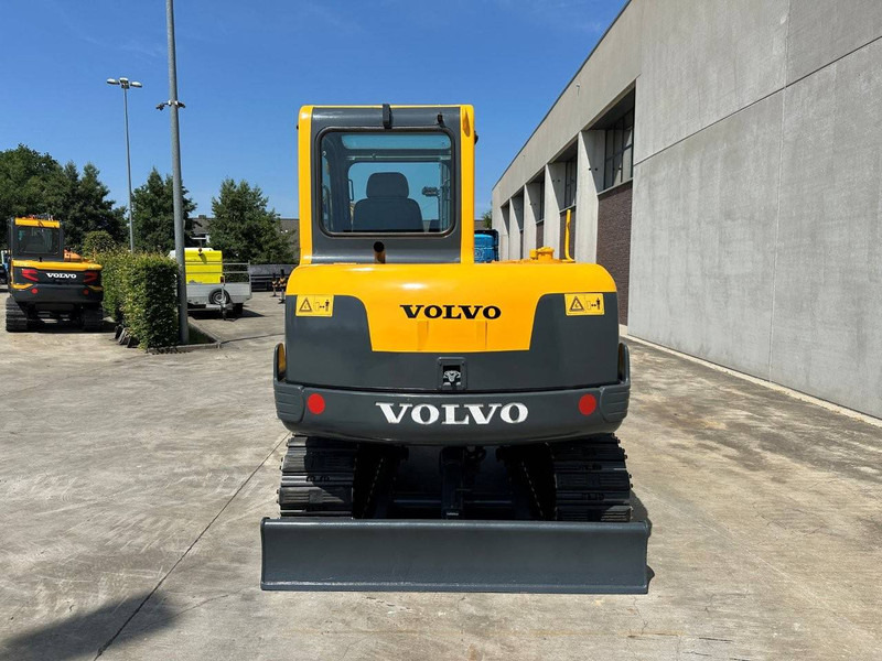 Volvo EC55B - Pelle sur chenille: photos 5 Volvo EC55B - Pelle sur chenille: photos 5