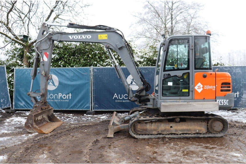 Volvo EC55C - Pelle sur chenille: photos 2 Volvo EC55C - Pelle sur chenille: photos 2