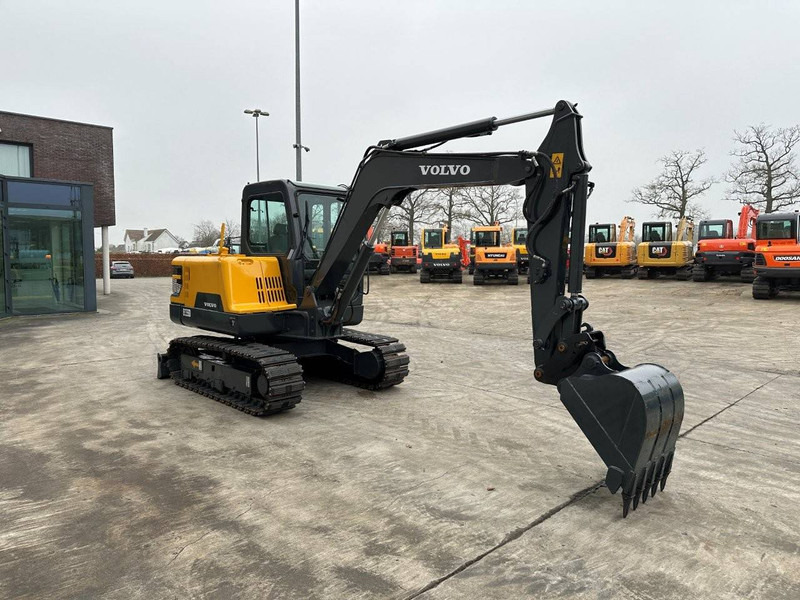 Volvo EC55D - Pelle sur chenille: photos 3 Volvo EC55D - Pelle sur chenille: photos 3
