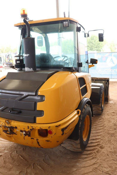 Volvo L25F-P - Chargeuse sur pneus: photos 5 Volvo L25F-P - Chargeuse sur pneus: photos 5