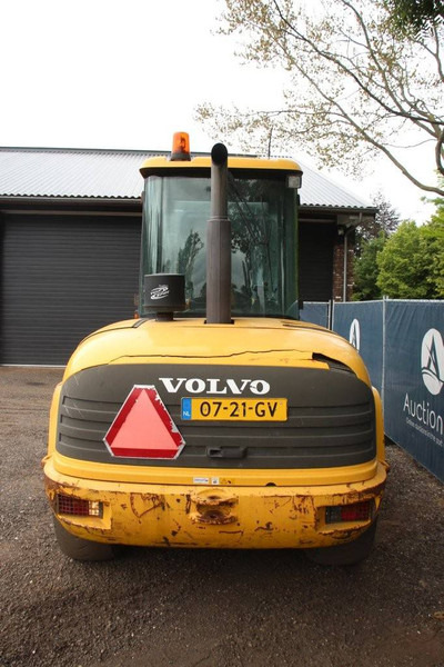 Volvo L45TP - Chargeuse sur pneus: photos 4 Volvo L45TP - Chargeuse sur pneus: photos 4