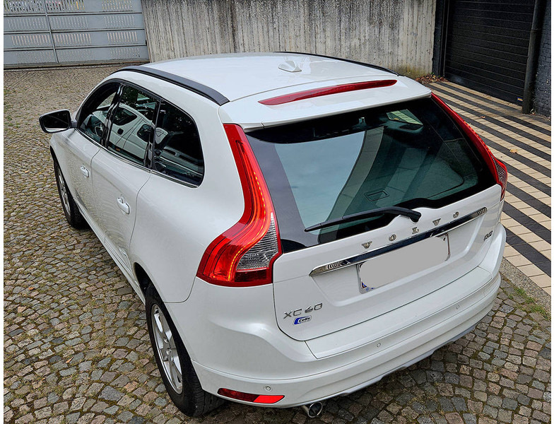 Volvo XC60 D3 Automatic - Berline: photos 3 Volvo XC60 D3 Automatic - Berline: photos 3