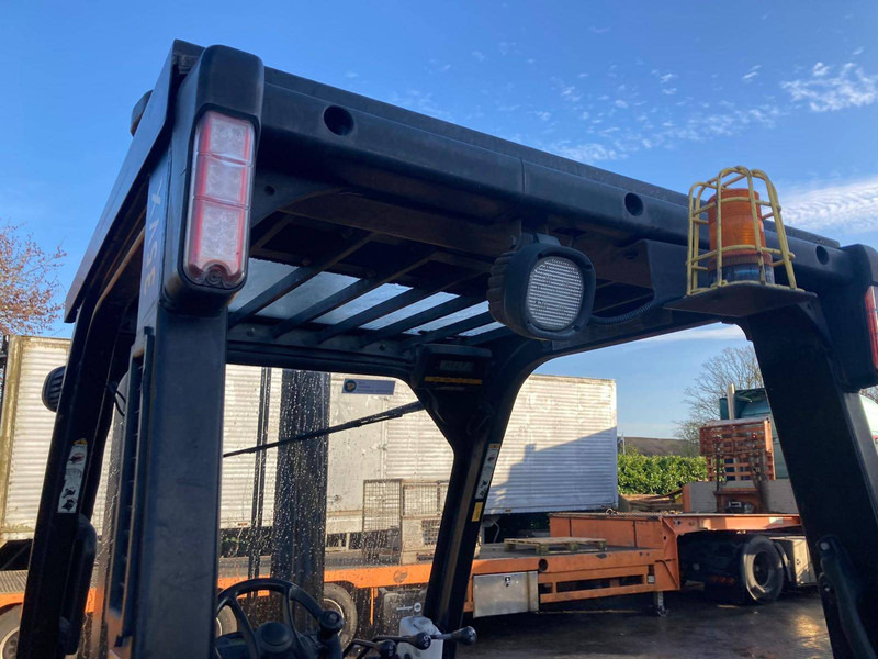 Yale GDP35VX - Chariot élévateur diesel: photos 5 Yale GDP35VX - Chariot élévateur diesel: photos 5