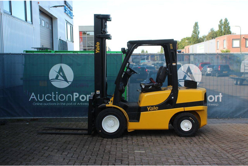 Yale GDP35VX E2795 - Chariot élévateur diesel: photos 2 Yale GDP35VX E2795 - Chariot élévateur diesel: photos 2