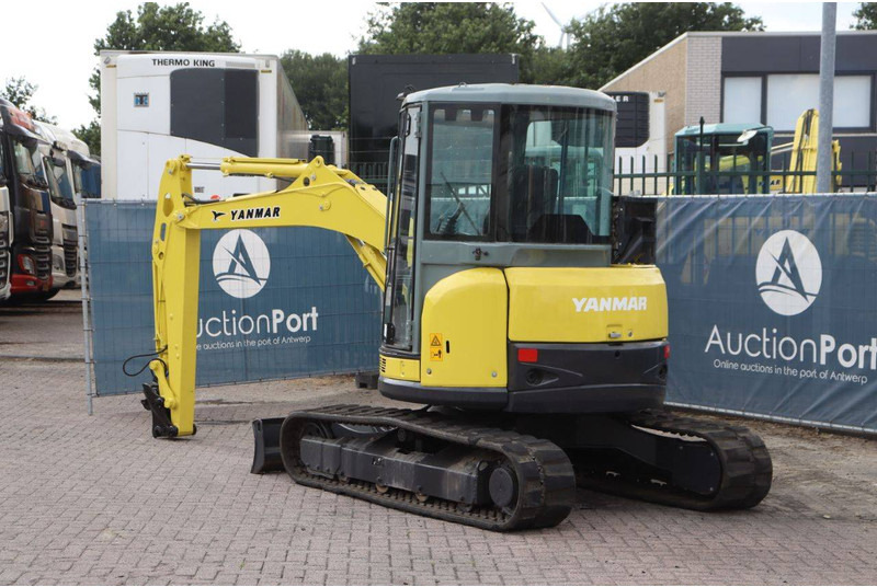 Yanmar VIO55-5B - Pelle sur chenille: photos 4 Yanmar VIO55-5B - Pelle sur chenille: photos 4