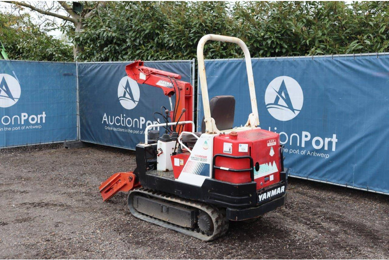 Yanmar YMD100 - Pompe à eau: photos 3 Yanmar YMD100 - Pompe à eau: photos 3