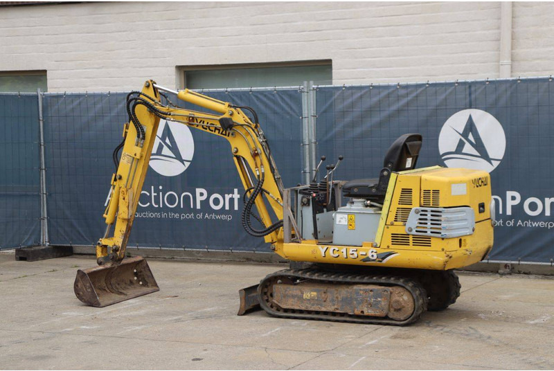 Yuchaï D8T - Mini pelle: photos 3 Yuchaï D8T - Mini pelle: photos 3