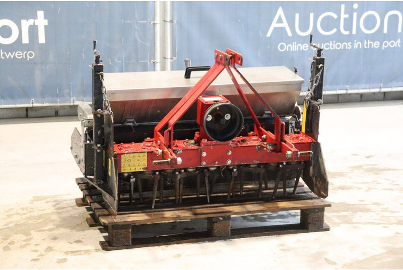 Tema MGT 1000 - Semoir/ Planteuse: photos 1 Tema MGT 1000 - Semoir/ Planteuse: photos 1