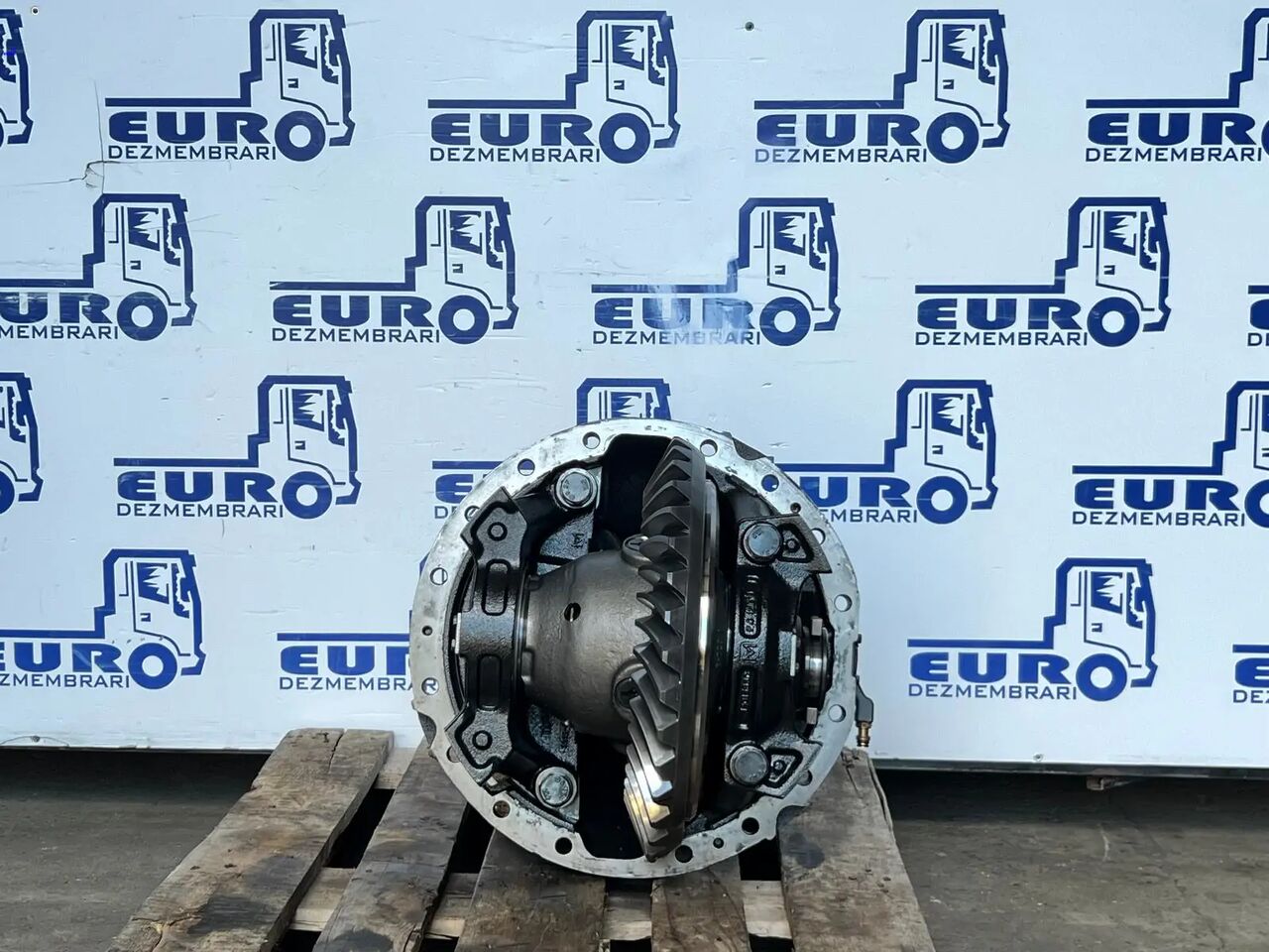 DIFERENTIAL R=37:18 R=2.06 IVECO S-WAY MS17X - Différentiel pour Camion: photos 3 DIFERENTIAL R=37:18 R=2.06 IVECO S-WAY MS17X - Différentiel pour Camion: photos 3