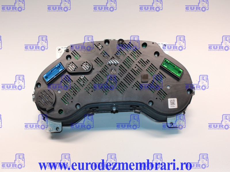 ELEMENT BORD CEAS BORD FORD F-MAX JC46-10849-AP, JC46-14F094-AC, JC46-14C026-CB - Panel de instrumentos pour Camion: photos 2 ELEMENT BORD CEAS BORD FORD F-MAX JC46-10849-AP, JC46-14F094-AC, JC46-14C026-CB - Panel de instrumentos pour Camion: photos 2