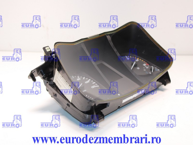 ELEMENT BORD CEAS BORD MERCEDES ACTROS MP4 A0134461821 - Panel de instrumentos pour Camion: photos 1 ELEMENT BORD CEAS BORD MERCEDES ACTROS MP4 A0134461821 - Panel de instrumentos pour Camion: photos 1