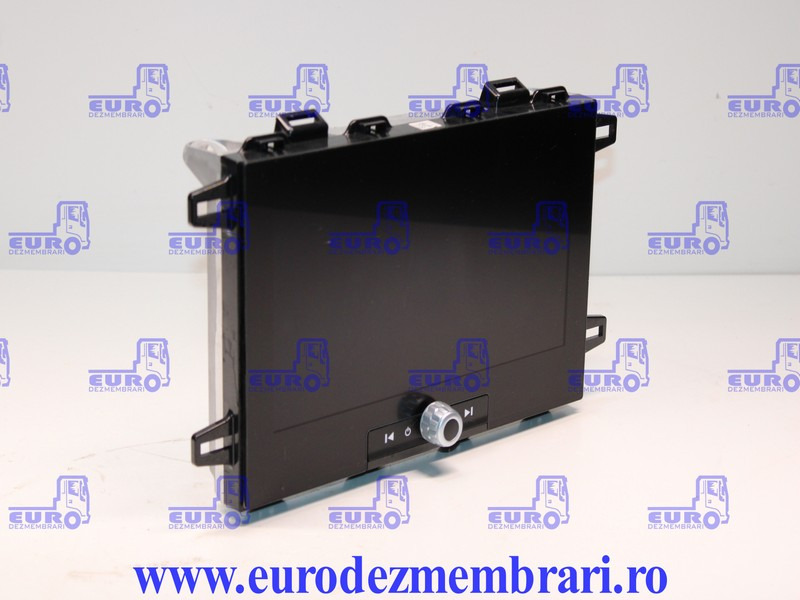 ELEMENT BORD UNITATE MULTIMEDIA DAF XF XG 2382815, 2345543, 2387324 - Panel de instrumentos pour Camion: photos 2 ELEMENT BORD UNITATE MULTIMEDIA DAF XF XG 2382815, 2345543, 2387324 - Panel de instrumentos pour Camion: photos 2