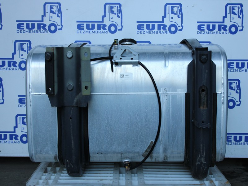 REZERVOR COMBUSTIBIL DAF XF XG 430L L=115 l=68 H=63 2198081 - Réservoir de carburant pour Camion: photos 2 REZERVOR COMBUSTIBIL DAF XF XG 430L L=115 l=68 H=63 2198081 - Réservoir de carburant pour Camion: photos 2