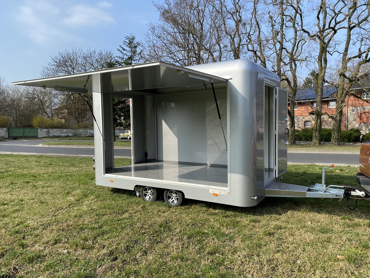 WARK PREMIUM 4m - Remorque magasin: photos 3 WARK PREMIUM 4m - Remorque magasin: photos 3