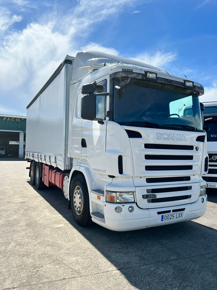 CAMION SCANIA 380 CON CARRETILLA MOFFET M4 - Camion à rideaux coulissants: photos 2 CAMION SCANIA 380 CON CARRETILLA MOFFET M4 - Camion à rideaux coulissants: photos 2