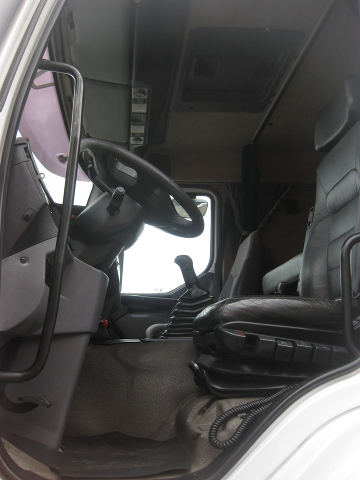 Tracteur routier CABEZA TRACTORA RENAULT PREMIUM 420: photos 13 Tracteur routier CABEZA TRACTORA RENAULT PREMIUM 420: photos 13