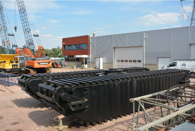 Swampmaster 2200 amphibious ponton for excavator - Pelle sur chenille: photos 2 Swampmaster 2200 amphibious ponton for excavator - Pelle sur chenille: photos 2