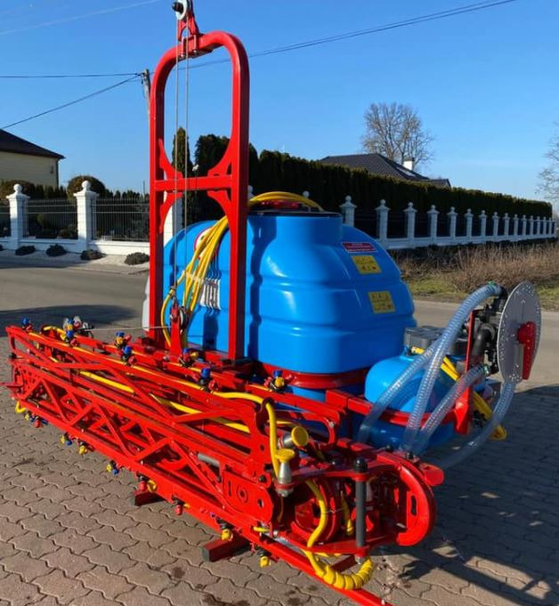 Biardzki Opryskiwacz zawieszany 400 l / Sprayer / Sprüher / - Pulvé porté: photos 2 Biardzki Opryskiwacz zawieszany 400 l / Sprayer / Sprüher / - Pulvé porté: photos 2