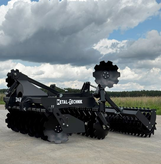 METAL-TECHNIK Brona talerzowa 2,7 m / Scheibenegge / дисковая борона / disc harrow - Cover crop: photos 4 METAL-TECHNIK Brona talerzowa 2,7 m / Scheibenegge / дисковая борона / disc harrow - Cover crop: photos 4