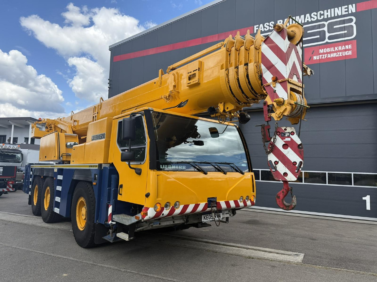Liebherr LTM 1055-3.1 (05 - 055 855) | 6 x 6 - Grue mobile: photos 1 Liebherr LTM 1055-3.1 (05 - 055 855) | 6 x 6 - Grue mobile: photos 1