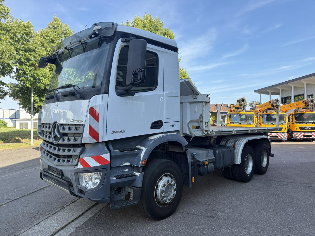Mercedes Benz Mercedes-Benz Arocs 2642 K 6x4 | Meiller Kipper - Camion benne: photos 1 Mercedes Benz Mercedes-Benz Arocs 2642 K 6x4 | Meiller Kipper - Camion benne: photos 1