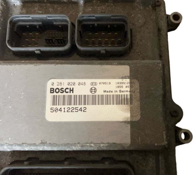 Iveco EDC EDC7UC31 - Bloc de gestion: photos 3 Iveco EDC EDC7UC31 - Bloc de gestion: photos 3