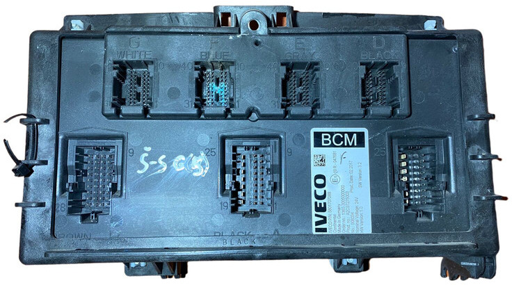 Iveco - Bloc de gestion: photos 1 Iveco - Bloc de gestion: photos 1