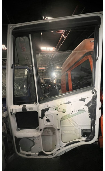 Iveco Stralis - Portière et pièces: photos 2 Iveco Stralis - Portière et pièces: photos 2