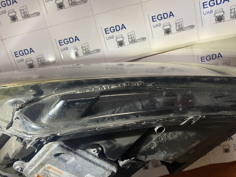 Jaguar XF250 - Feu arrière: photos 2 Jaguar XF250 - Feu arrière: photos 2