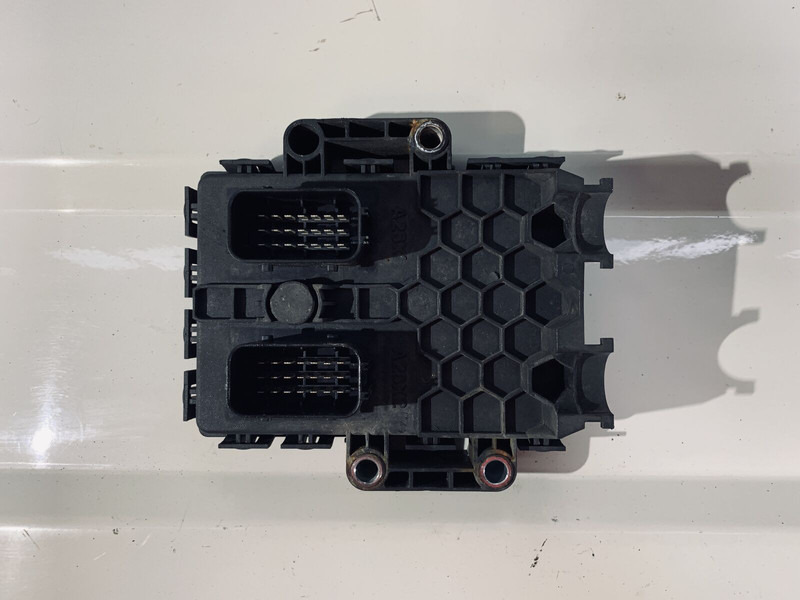 Mercedes-Benz Continental - Bloc de gestion: photos 2 Mercedes-Benz Continental - Bloc de gestion: photos 2