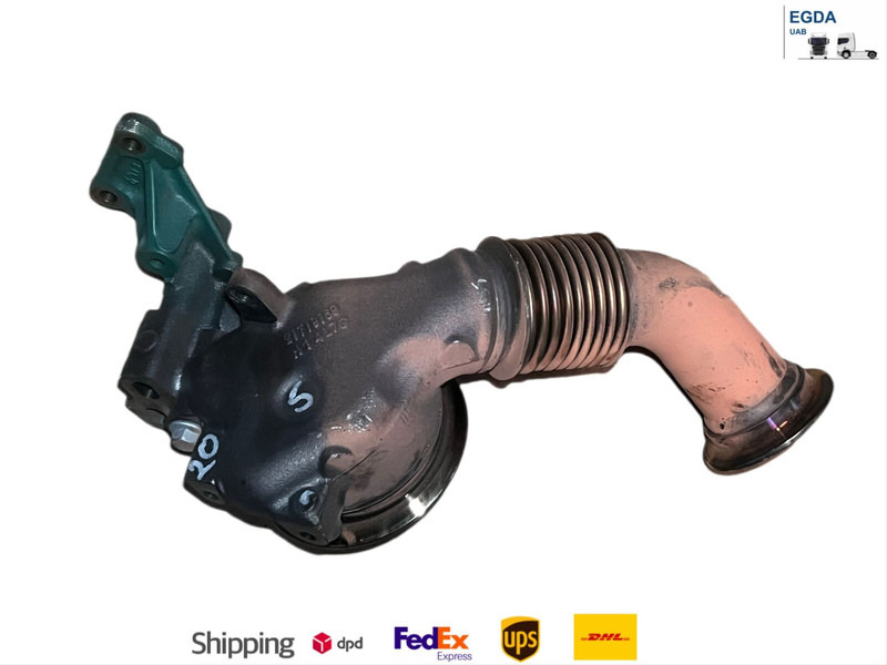 Volvo - Tube d'echappement: photos 1 Volvo - Tube d'echappement: photos 1