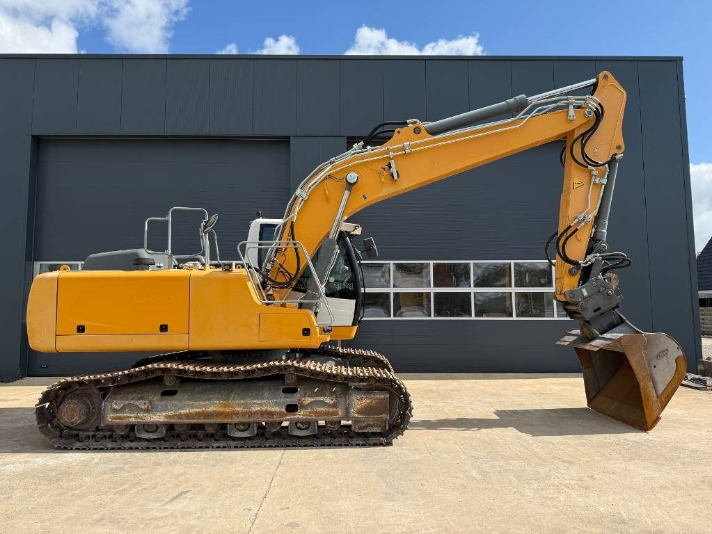 Liebherr R 922 LC - Pelle sur chenille: photos 3 Liebherr R 922 LC - Pelle sur chenille: photos 3