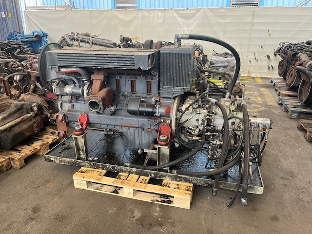 DEUTZ BF6L513 RC - Moteur pour Engins de chantier: photos 1 DEUTZ BF6L513 RC - Moteur pour Engins de chantier: photos 1