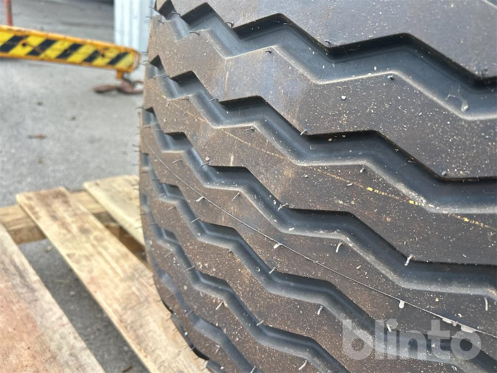 BKT - 500/50-17 - Implement AW-708 (neu) - Roue complète: photos 3 BKT - 500/50-17 - Implement AW-708 (neu) - Roue complète: photos 3