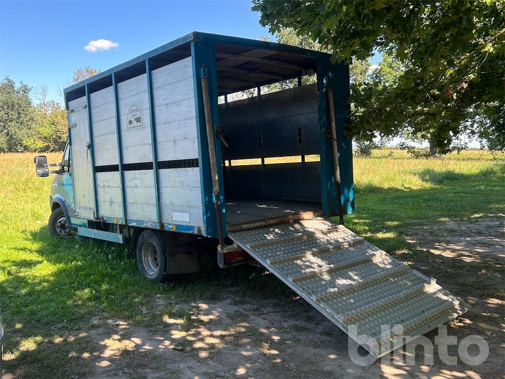 C65C IVECO (2009) - Camion bétaillère, Véhicule utilitaire: photos 4 C65C IVECO (2009) - Camion bétaillère, Véhicule utilitaire: photos 4