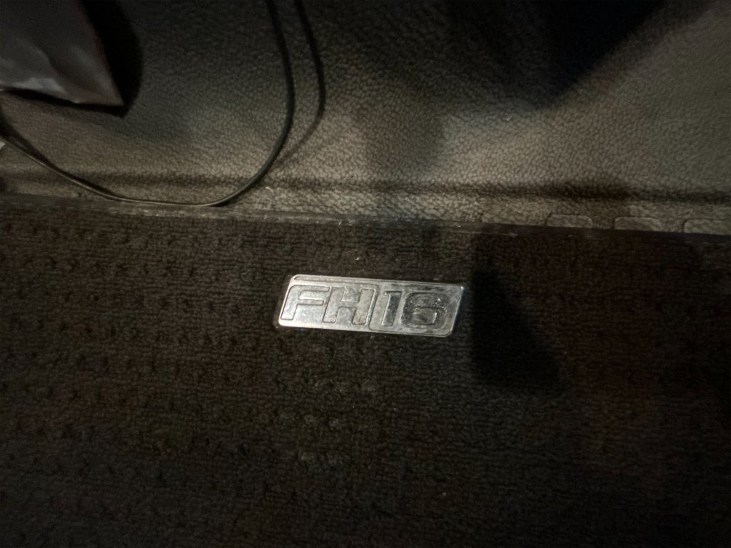 Camion VOLVO FH16 8X4: photos 36