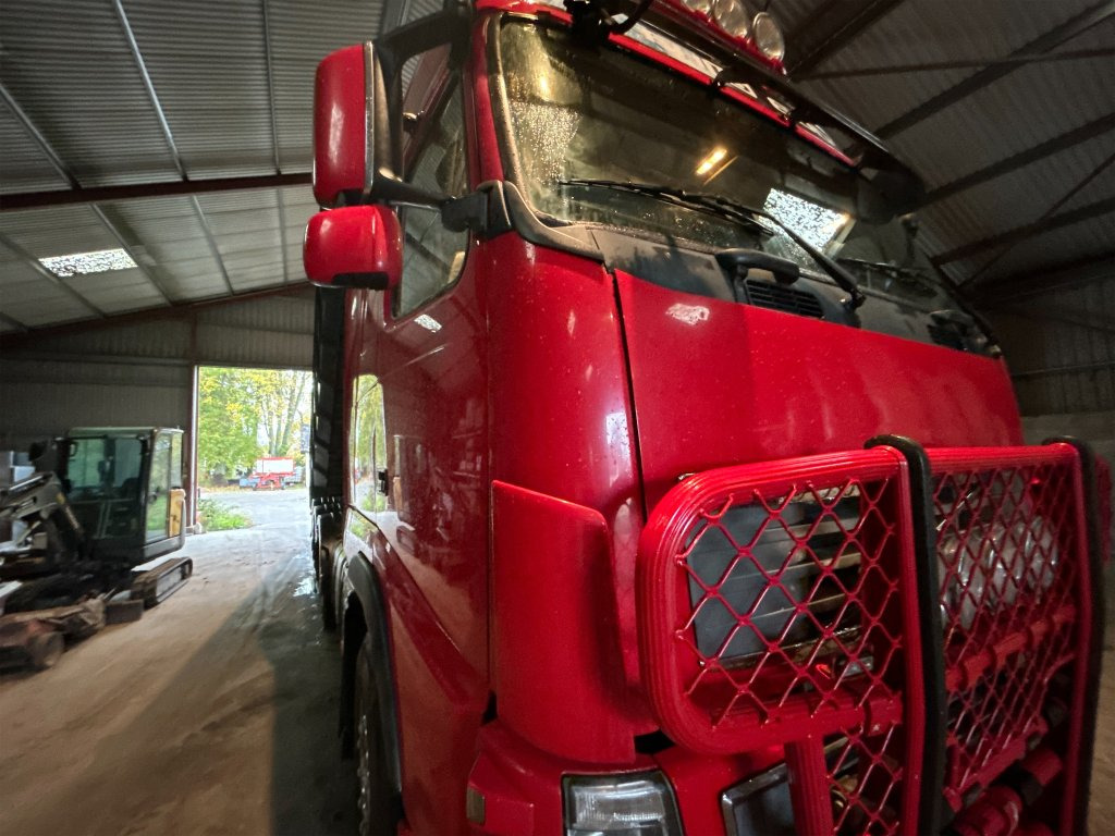 Camion VOLVO FH16 8X4: photos 21