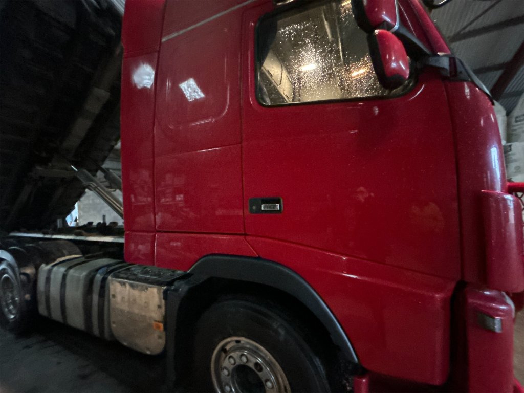 Camion VOLVO FH16 8X4: photos 27